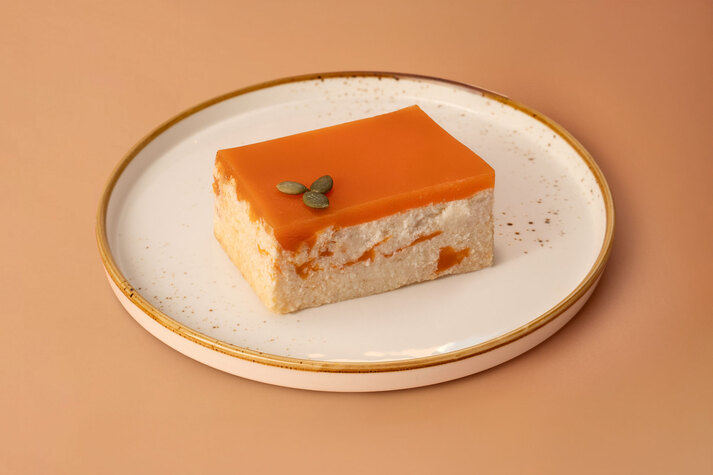 Запеканка творожная с тыквенным мармеладом