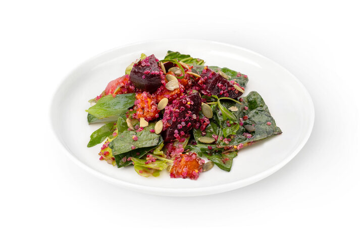 Салат из запеченной тыквы и свеклы