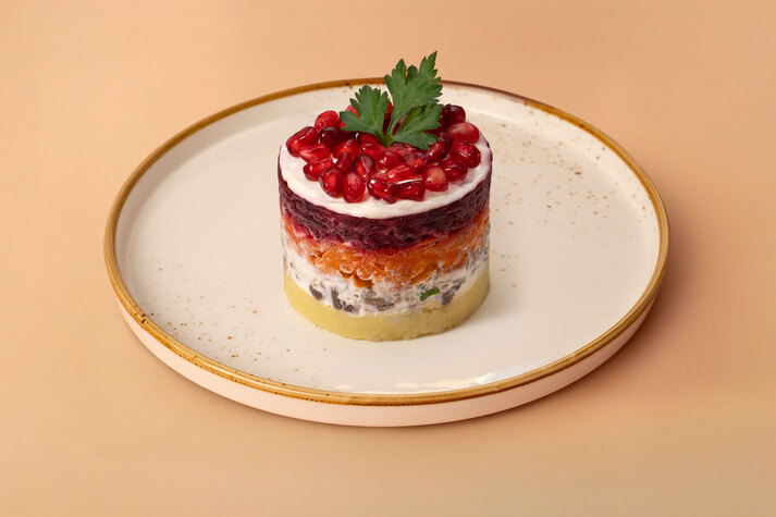 Салат Гранатовый браслет