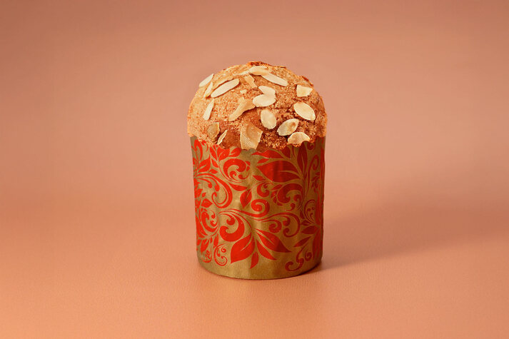 Кулич на топленом молоке с изюмом