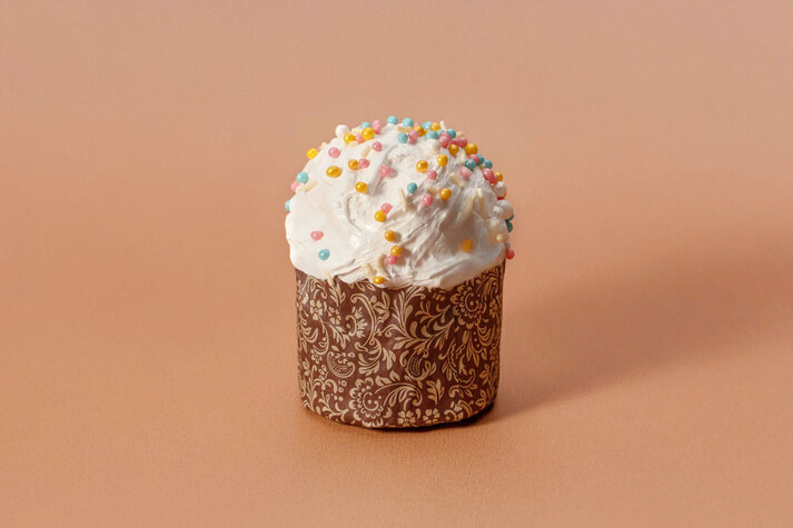 Кулич пасхальный творожный с изюмом