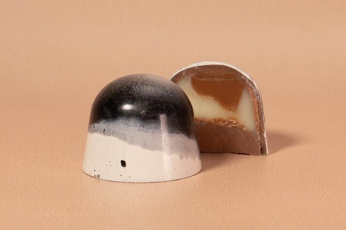 Конфета Ванильная карамель-фундук