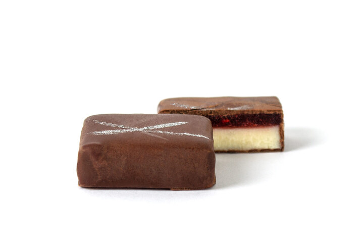 Конфета Клубника-кокос