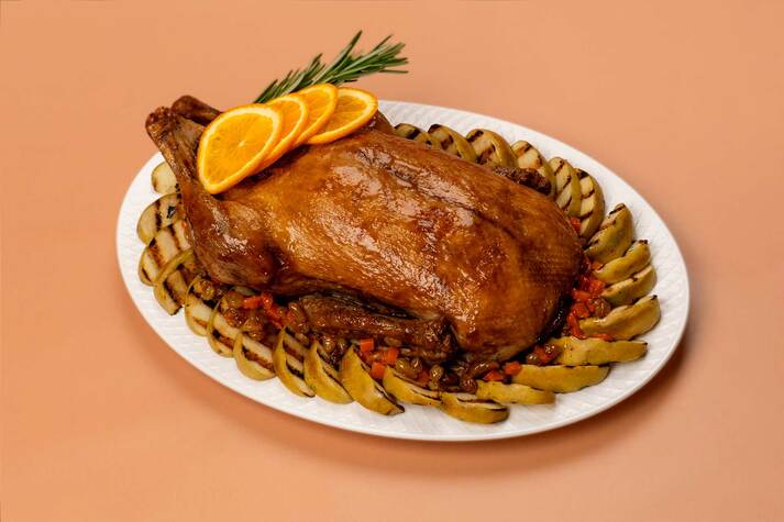 Утка фаршированная