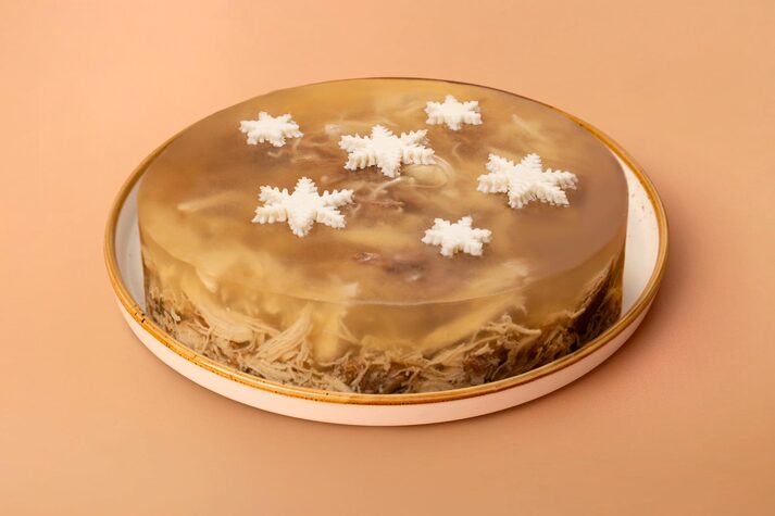 Студень по-домашнему новогодний