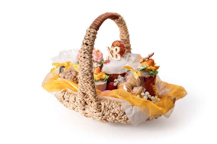 Корзина Пасхальная с куличами средняя
