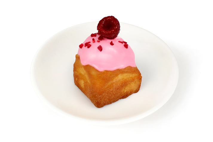 Кекс нежный с малиной