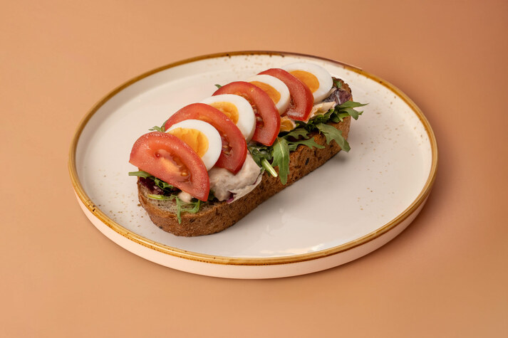 Тост с тунцом