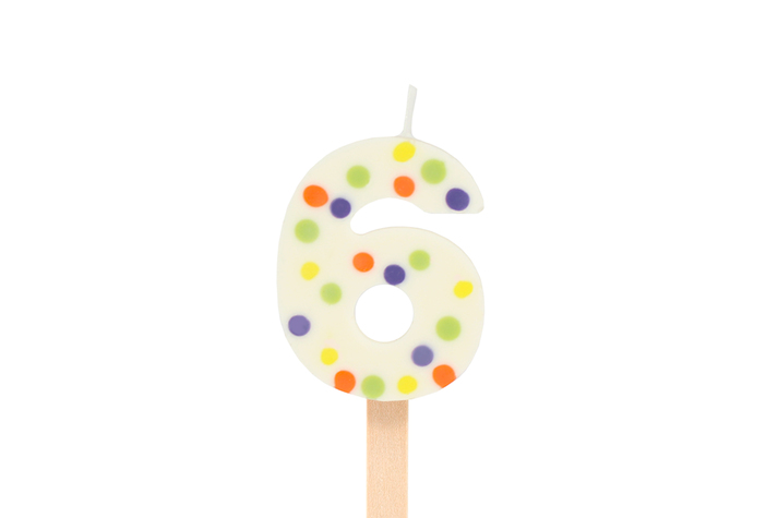 Цифра "6" изделие кондитерское из глазури 