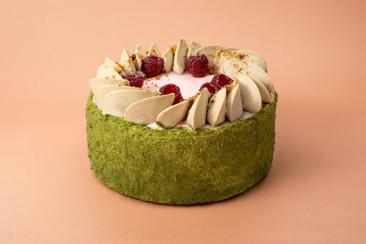 Торт Фисташковый с малиной
