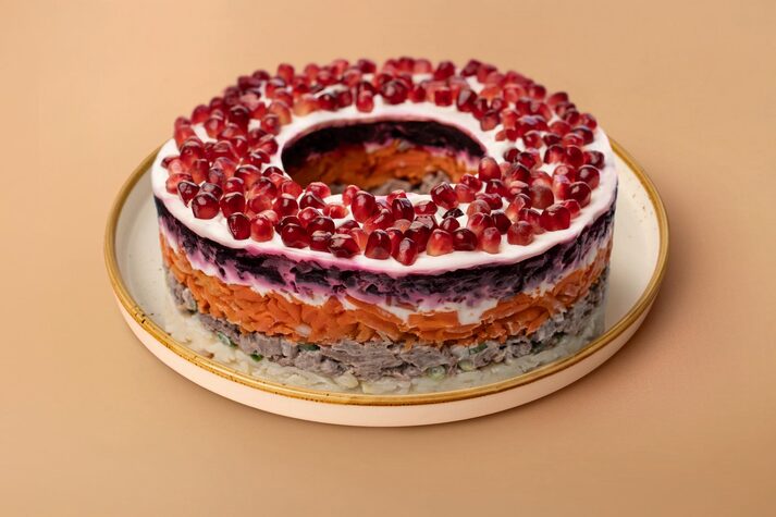 Салат Гранатовый браслет