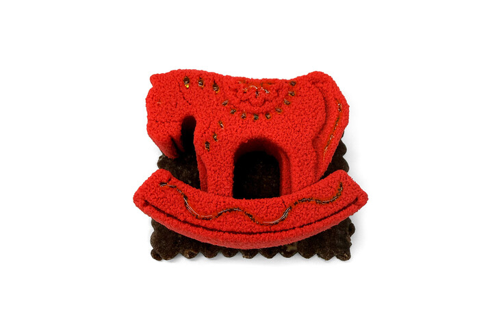 Пирожное муссовое Лошадка